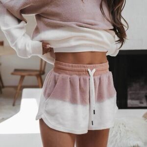 Feat x Helen Owen ombré set